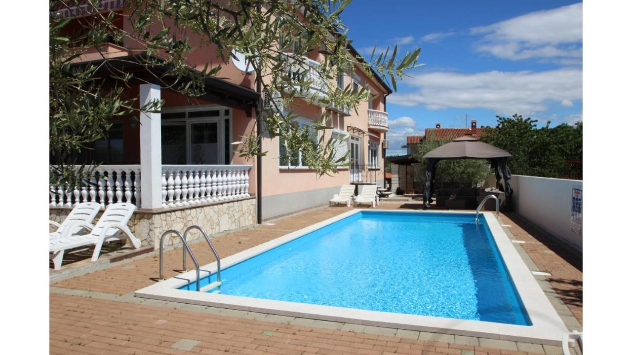 Apartments Markus Poreč Buitenkant foto